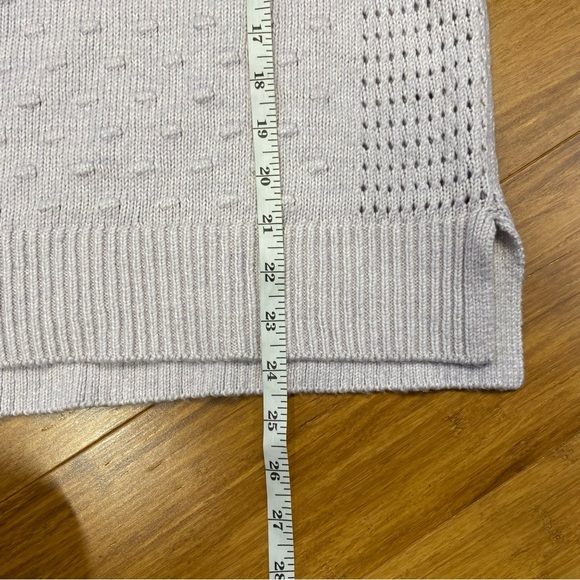 Ann Taylor V-Neck Knit Lilac Sweater size Small - Picture 8 of 8